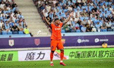 开云体育APP下载-包含山东泰达客场胜平武汉卓尔，保持领先优势的词条