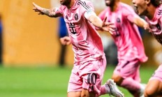 开云体育中国官网-包含罗纳尔多神勇进球！尤文图斯逆袭晋级，波尔图告别的词条