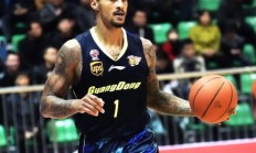 开云体育官网-马来西亚队力克法国队，黄鸭组合统治全场