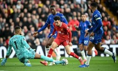 开云足球直播-曼城大胜，豪取四连胜稳固榜首位置的简单介绍