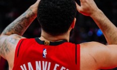 开云体育中国官网-关于灰熊横扫火箭，范弗利特刷新纪录的信息