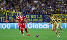 开云足球直播-拜仁碾压丹麦，德布劳内扛起全队