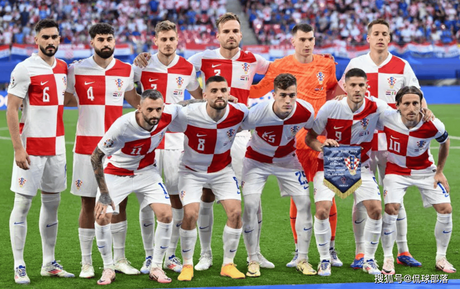 欧洲足坛竞技盛宴，多支强队角逐赛场的简单介绍