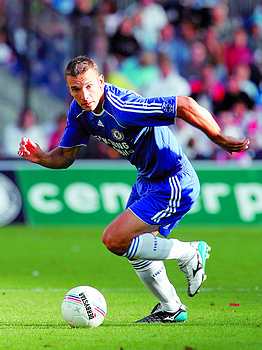 奥林匹亚科斯赢下安德莱赫特，保持领跑地位的简单介绍