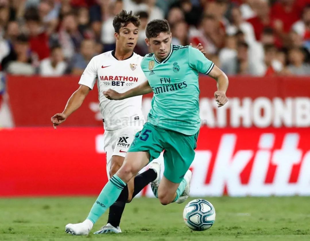 关于塞维利亚官方:聘请前法甲教练意欲挑战皇马!的信息 关于塞维利亚官方:聘请前法甲教练意欲挑战皇马!的信息