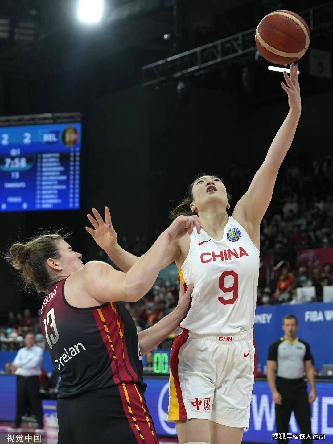 包含瑞士女篮成功晋级比赛决赛的词条