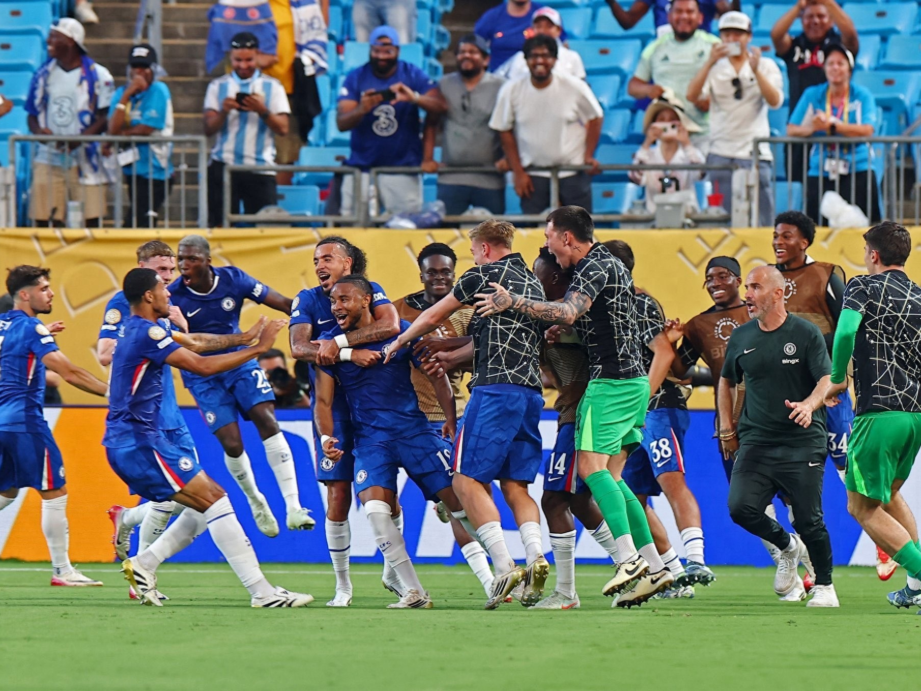 比利时队顽强战胜奥地利队晋级下一轮的简单介绍