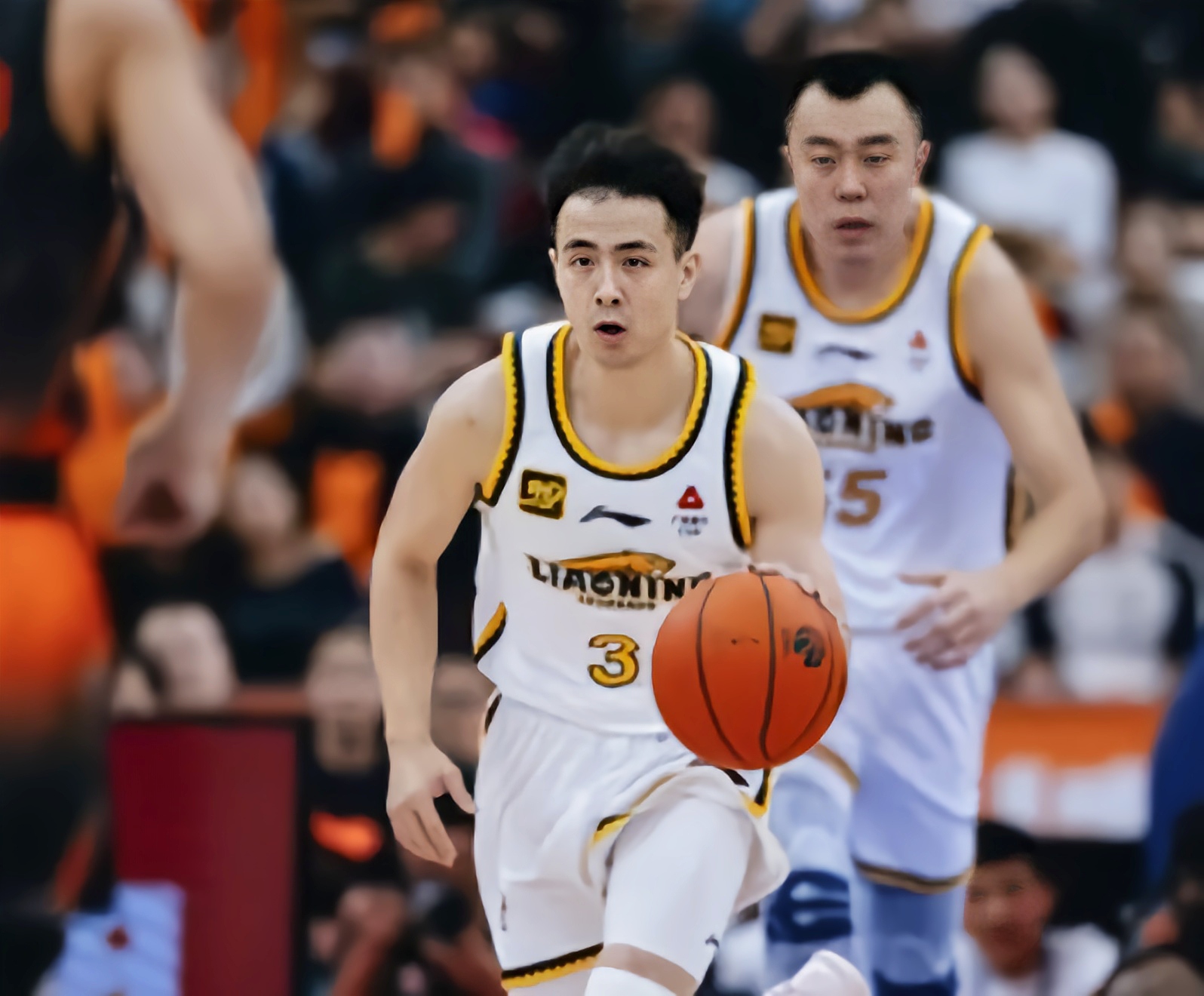 天津队轻取步行者,赵继伟惊艳四座的简单介绍 天津队轻取步行者,赵继伟惊艳四座的简单介绍