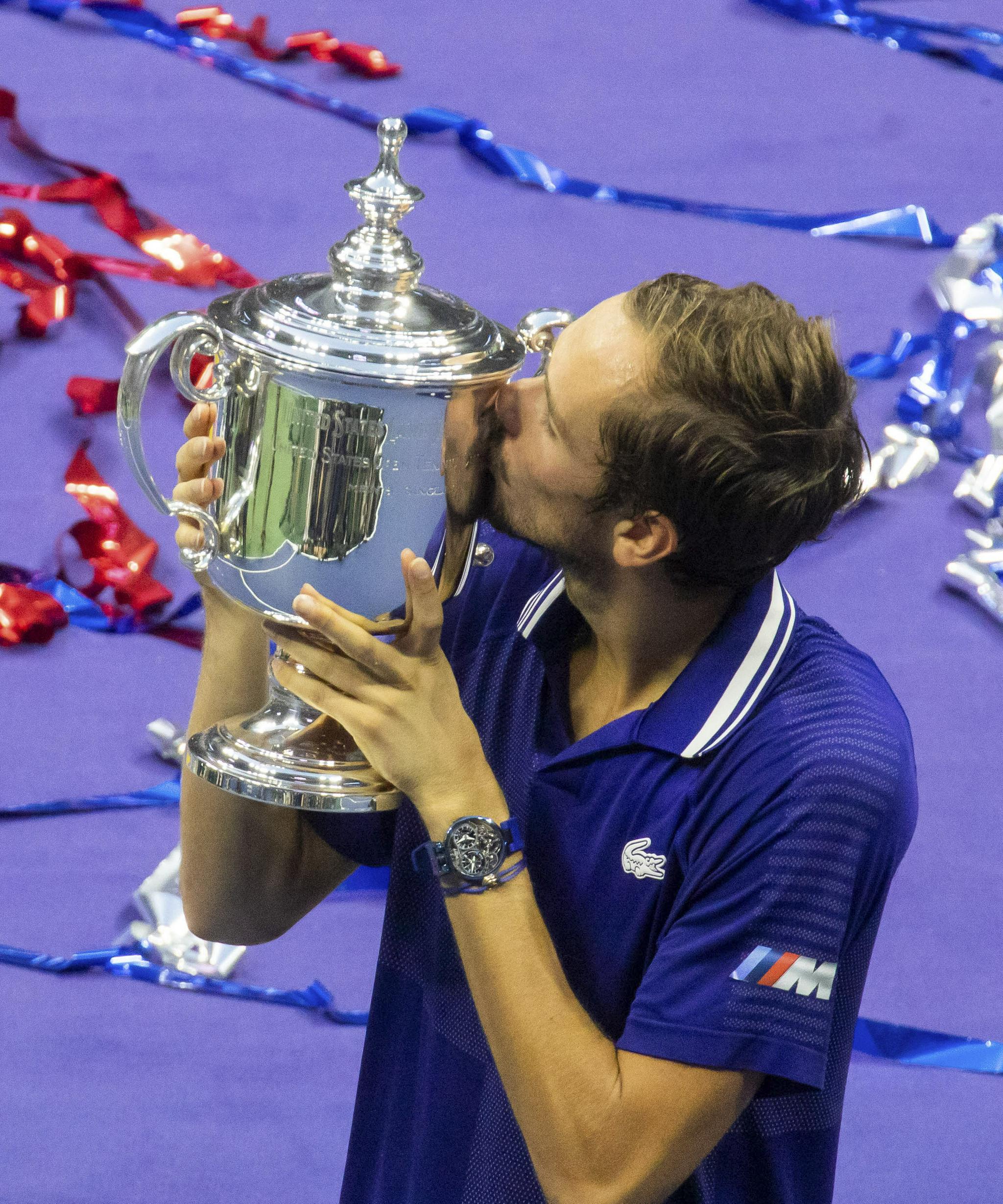 包含法国网球队强势欧洲网球队，梅德韦杰夫送出助攻的词条