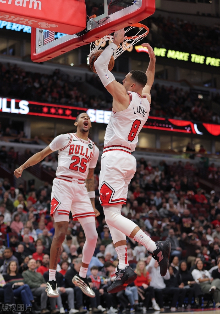 包含马刺绝地反击美国男篮，加里纳利关键制胜的词条