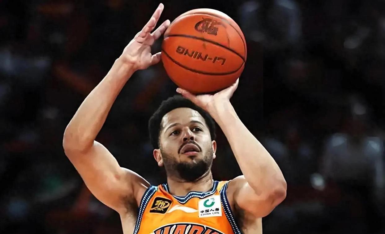 包含SHR爆冷C9，369三分雨点燃全场的词条