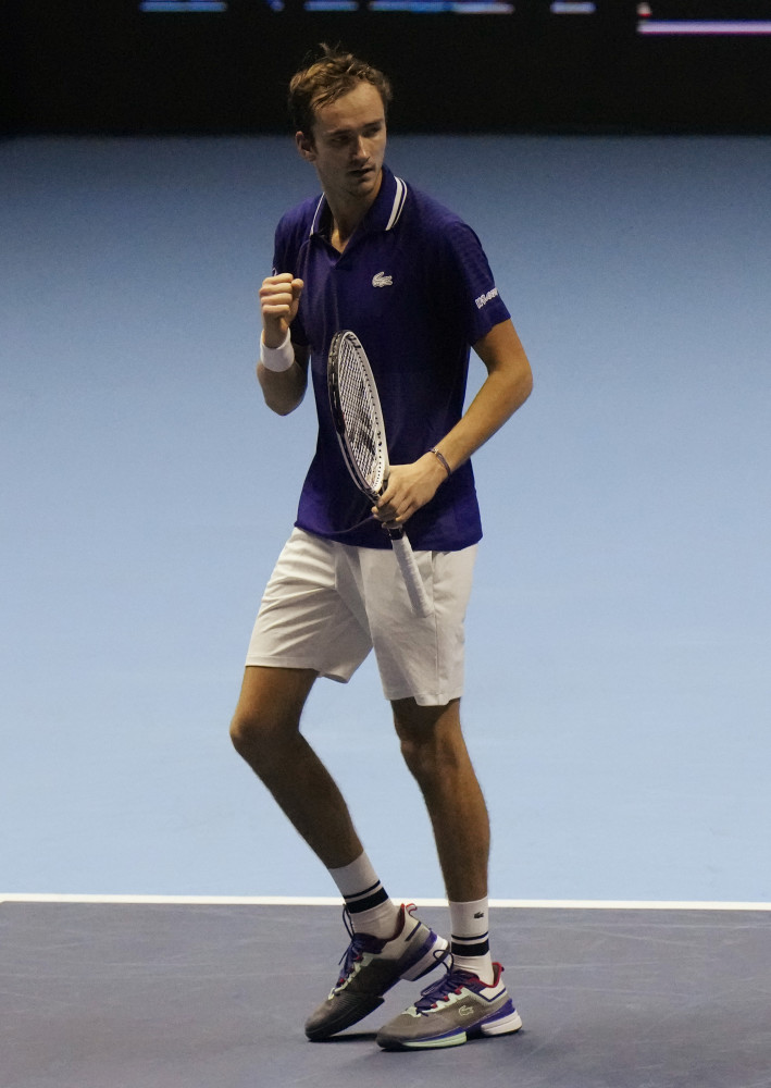 ATP总决赛翻盘联合杯，梅德韦杰夫带队取胜