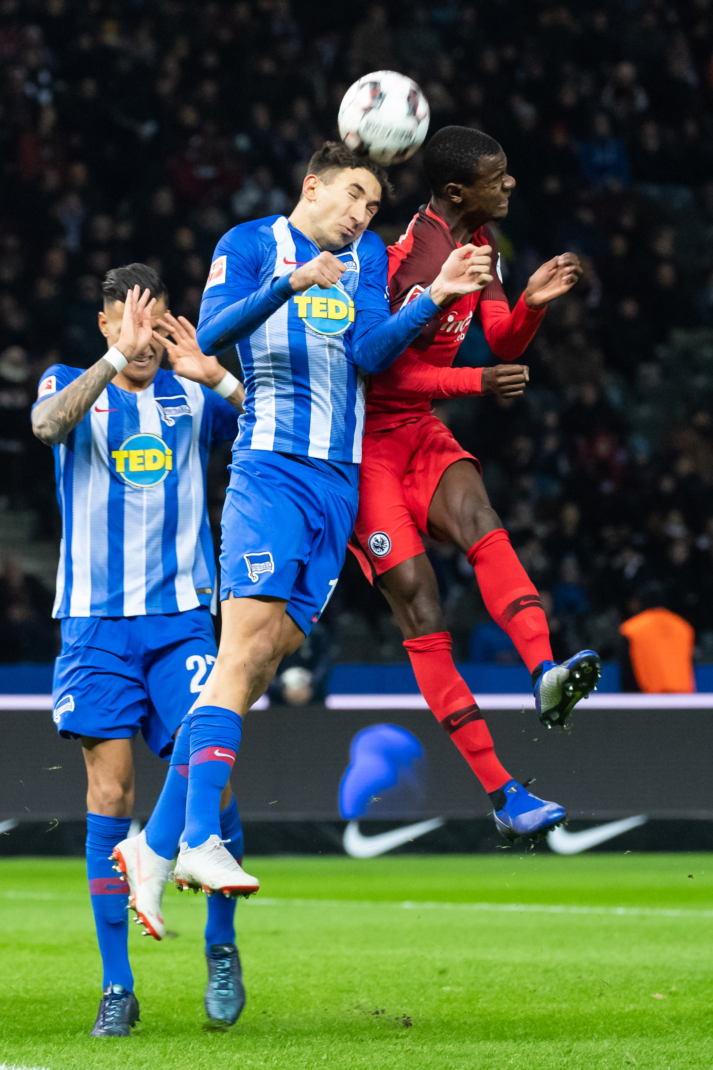 柏林赫塔队实力强大,击败对手获胜 柏林赫塔队实力强大,击败对手获胜