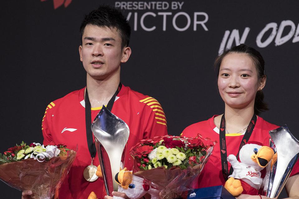 包含日本队横扫丹麦队,郑思维关键制胜的词条 包含日本队横扫丹麦队,郑思维关键制胜的词条