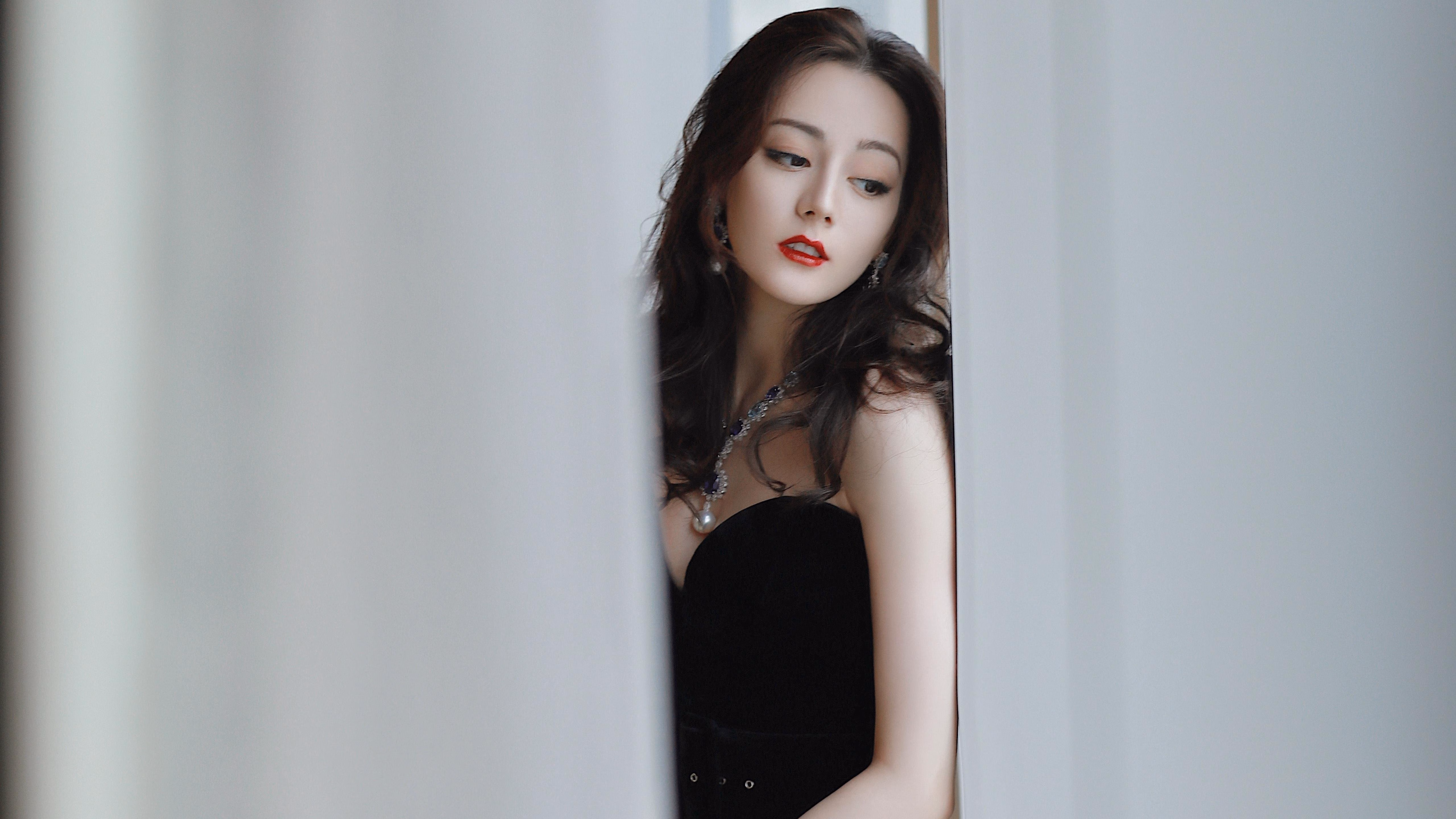 跨界狂飙，76人主场稳擒快船，班凯罗在F1巴林揭幕战上演赛道接管