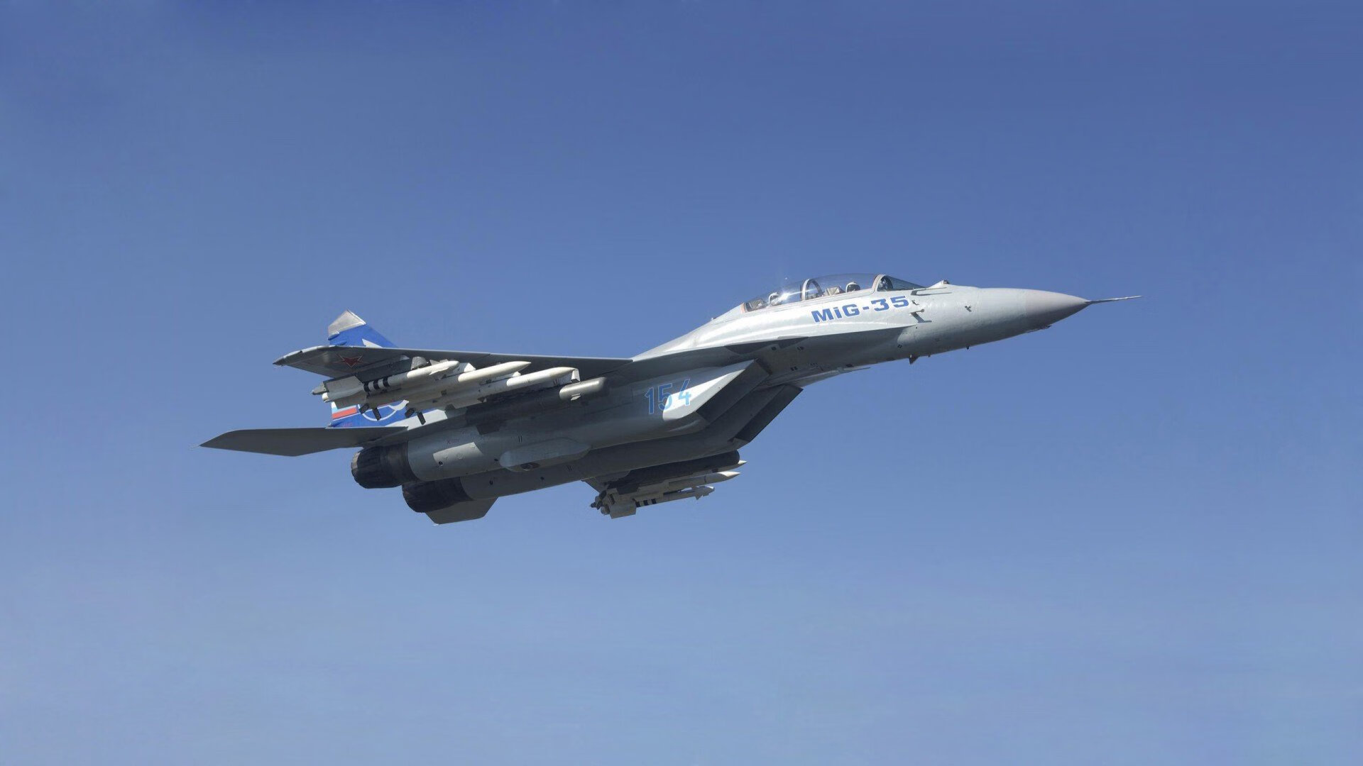 绿茵场上的主权宣示，当拉齐奥碾压澳大利亚，阿拉巴在欧冠决赛接管比赛