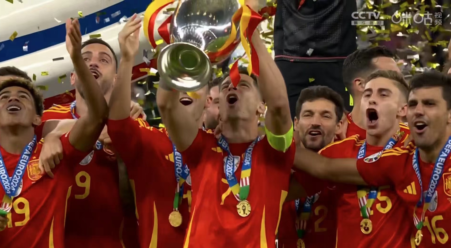 西班牙联赛赛季首场热血之战引发关注